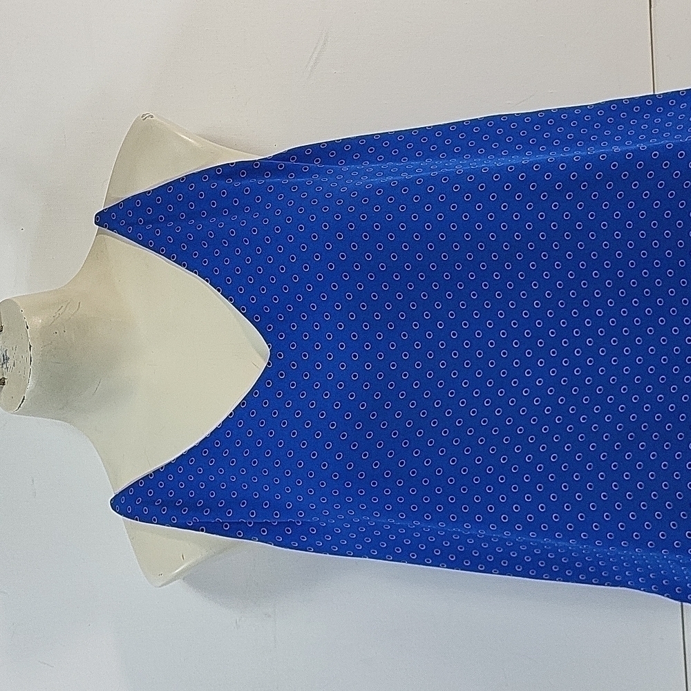 Reitmans Blue Polka Dot Sleeveless Blouse